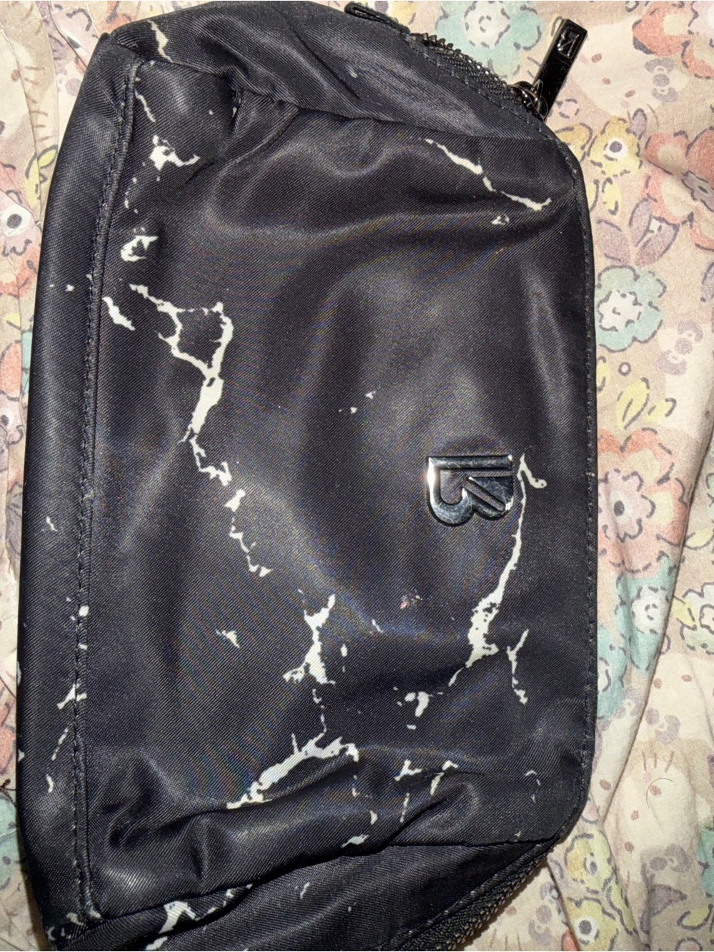 Buffbunny Game Changer Zip small bag Black-Marble